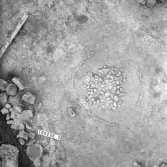 Björskog sn Åsta 2:3 Arkeologisk undersökning p g a breddning av väg 510 av Vlm / Henry Simonsson 6 - 24/8 1962 Rapport i Vlm:s arkiv.
Negativ till fotokarta

Koordinater X105 Y235  2
:: Samhör med:  inv.nr 14641 - 14642