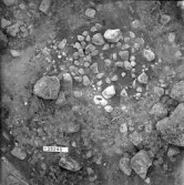 Björskog sn Åsta 2:3 Arkeologisk undersökning p g a breddning av väg 510 av Vlm / Henry Simonsson 6 - 24/8 1962 Rapport i Vlm:s arkiv.
Negativ till fotokarta

Koordinater X130 Y240
Samhör med:  inv.nr 14641 - 14642