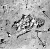 Romfartuna sn Äs RAÄ 119 Arkeologisk undersökning utförd av Vlm / Åke Hyenstrand och Ann Nilsson 1967
Tornfoto.
Samhör med:  Inv.nr 18164