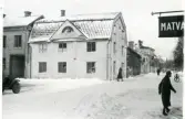 Västerås, Centrum, kv. Lea.
Källgatan mot norr, 1935.