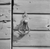 Säter, Gustafs, Mora, tresidig gård, klapp på portlidret?