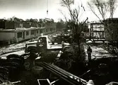 Korsåsen Korsåsgatan Korsåsliden
Radhus uppförda 1973-74
Bostadsaktiebolaget lät sin elementfabrik producera betongelement till radhusen på Korsåsen som ett experiment. Korsåsen blev det enda området av sitt slag som byggdes på det här viset, trots att husen ansågs vara både prisvärda och med hög trivsel.