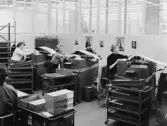 Tabulatorer. Postgirokontorets Revisionsavdelning på nedre botten, före flytten till Torsgatan 4.