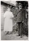 Poliskonstapel Per Ohlsson, Alvesta, med hustru, ca 1923.