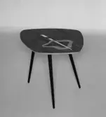 Soffbord med intarsia