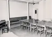Tingshuset i Lenhovda. Matsalen på tredje våningen.
Anno 1408 - 8 december 1970, så långt tillbaka i tiden som urkunderna når, har allmogen i Uppvidinge härad samlats till laga ting i Lenhovda.