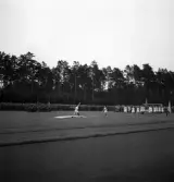 Svenska Flaggans dag 1943. 
Gymnastikuppvisning (på matta), av några kvinnliga gymnaster på Värendsvallen.