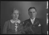 Brudpar. Erik Nyberg. Ur Gustaf Åhmans samling.