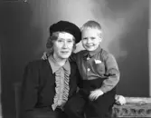 Grupporträtt.
Ing. V. Sköld, Kontoret, Ramnäs.
Ur Gustaf Åhmans samling.