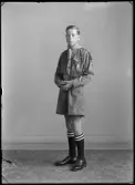 Pojkporträtt, scout. Olle Lindkvist, Kolbäck.
Ur Gustaf Åhmans samling.