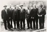 Gruppfoto, Åseda polisdistrikt, ca 1958.
Fr.v.: David Sandström, Åke Wickelgren, Lennart Johansson, Oskar Hultgren, Birger Qvist, Gunnar Wikander, Karl Grundal, Harald Braw och Erik Lind.