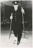 Poliskonstapel Eric Ström på skidor, 1962.