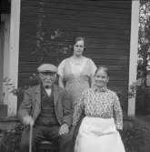 Grycksbo, Falun. Grycksbo, Samuel Severus Söderberg med hustru och dotterdotter.

