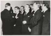 Växjöpolisens sånggrupp 1953.
Olle Ringius, Torsten Nordström, Berne Strömqvist, Erik Fransson, Birger Strandmark, Erik Hasselgren, Bengt Skoog och Sven Rosengren.