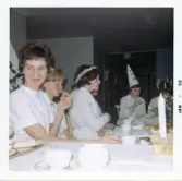 Fotografi på personal som har luciafika i Lilla Källbäck.