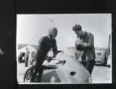 Valle Lundberg med motorcyklist