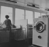 Gemensam tvättstuga i Markbacken, 1970-tal