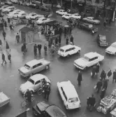 Bilar på Stortorget, 1960-tal