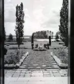 Utsikt från trappan vid Esplunda herrgård, 1970-tal