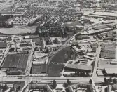 Flygbild över Holmen och Hagaby, 1970-tal