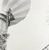 Byggnadsställning på Svampen, 1957