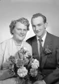 Bröllopsfoto av Bengt Kjell Eriksson och Wanda Åhlin 1955.