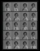 Porträtt, polyfoto. Solveig Pettersson, Yllesta. Kolbäck. Ur Gustaf Åhmans samling.