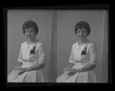 Porträtt. Anita Åberg, Stationsgatan 12 C, Kolbäck Ur Gustaf Åhmans samling.