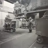 Man lyfter med travers, 1950-tal