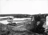 Vy över Svandammen från kyrkberget