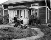 Familjen Gunnarsson, Klockargården