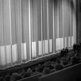 Ridå i Hjalmar Bergmanteatern, 1965