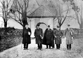 Grupp vid Sorunda kyrka