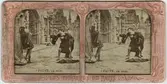 Stereokort ur serien Les théatres de Paris, utgiven av BK, Paris på 1880-talet. Bilden föreställer en scen ur operan Faust. Stereokortet är ett så kallat French tissue bestående av ett handkolorerat albuminfoto monterat i kartongram med tunt papper på baksidan. När kortet belyses bakifrån framträder färgerna. Kopian av kortet har framställts med två olika metoder: skanning på flatbäddsskanner och fotografering på ljusbord. 