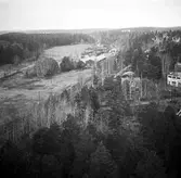 Utsikt från Heimdal mot lokstallarna