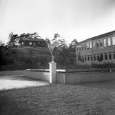 Provskulptur på Svandammsskolan