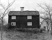 Södergården, Yxlö by