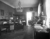 Anna Sjögren med barnbarn