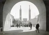 Jubileumsutställningen i Göteborg 1923
Vy från entrén mot Långa gården Minareterna och i fonden Minneshallen
Historiska utställningen
Minnesfältet
