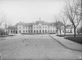 Uppsala centralstation från Bangårdsgatan, Uppsala 1901 - 1902