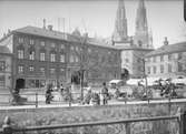 Torghandel på Fyristorg i Uppsala 1901 - 1902