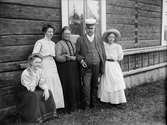Familjen Liliestråle, Berge, Timrå socken, Medelpad 1910