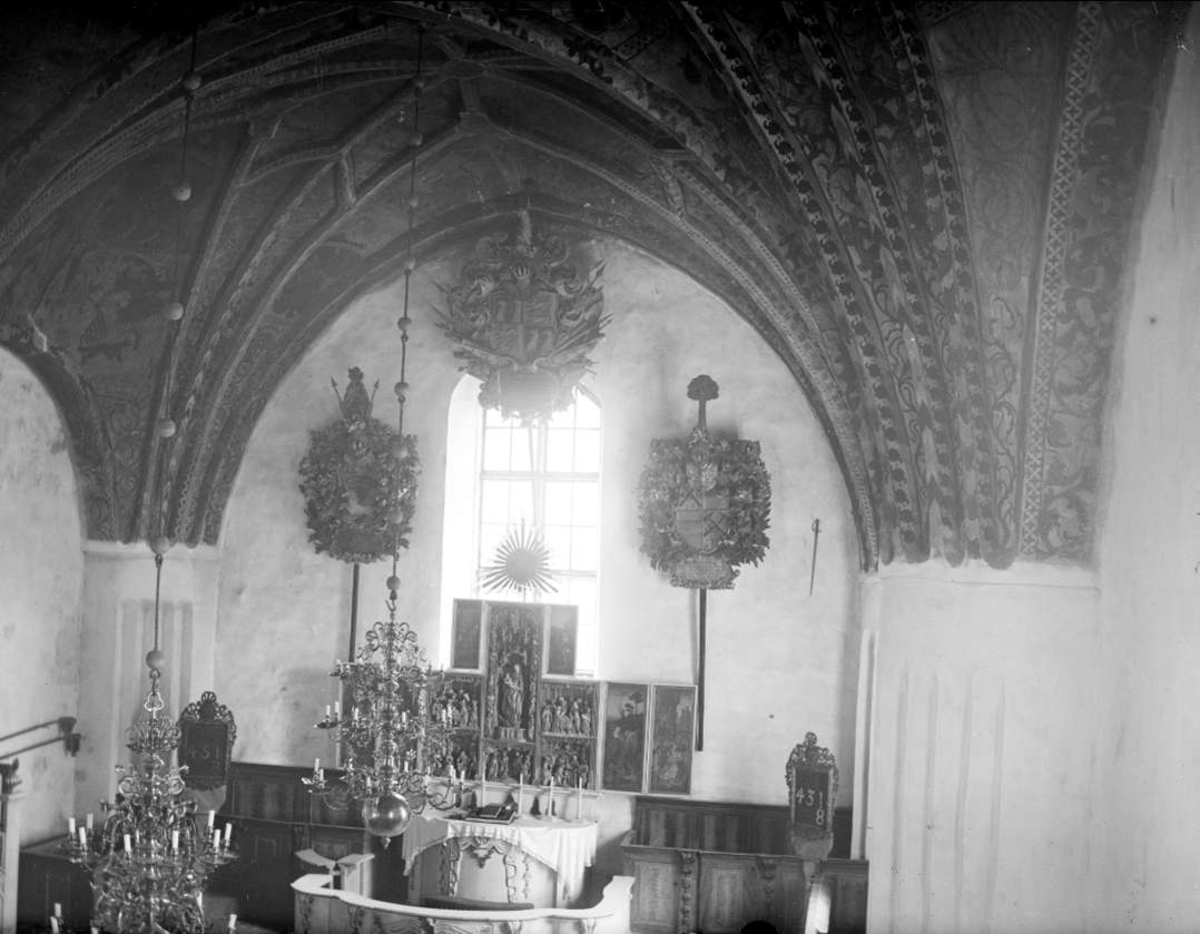 August Fredrik Schagerström, Interiör i Valö kyrka, Valö socken, Uppland i juli 1915