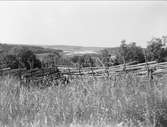 Landskapsvy med Brosjön, Roslags-Bro socken, Uppland 1927