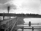 Järnvägsbro i Ekolsund, Husby-Sjutolfts socken, Uppland maj 1919