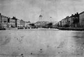 Enligt notering: Uddevalla 1860-talet. Hamngatorna
