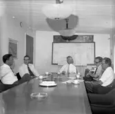 Taisto Ojala avtackas.