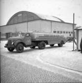 Tankbil vid Gulfmacken, Göteborgsvägen 1947