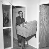 Inflyttning på nybyggda Skogslyckan 1957