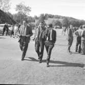 Brasiliansk grupp anländer till Rimnersvallen i Uddevalla inför fotbolls-VM i juni 1958